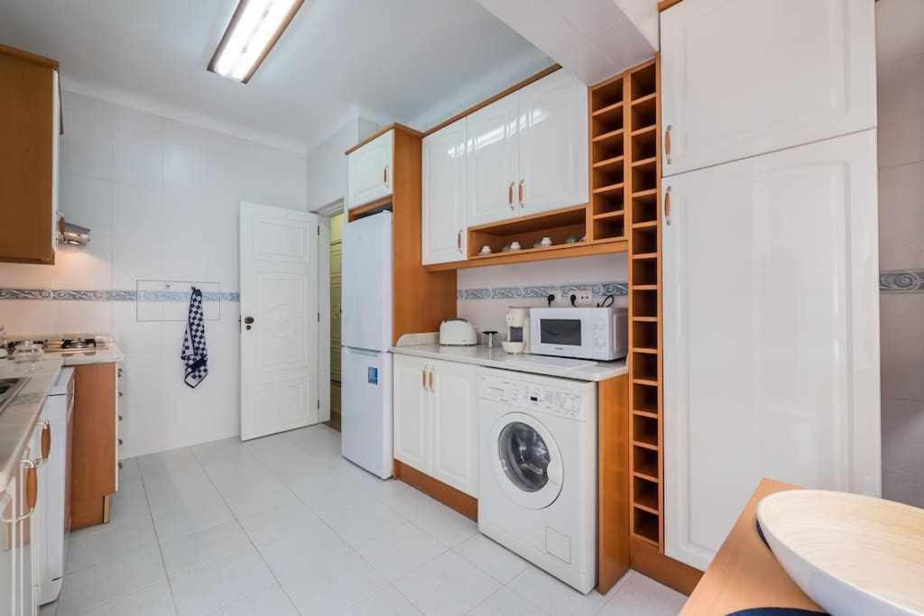 Apart Lisboa Confortavel 2 Quartos Com Terraco أوديفلاس المظهر الخارجي الصورة
